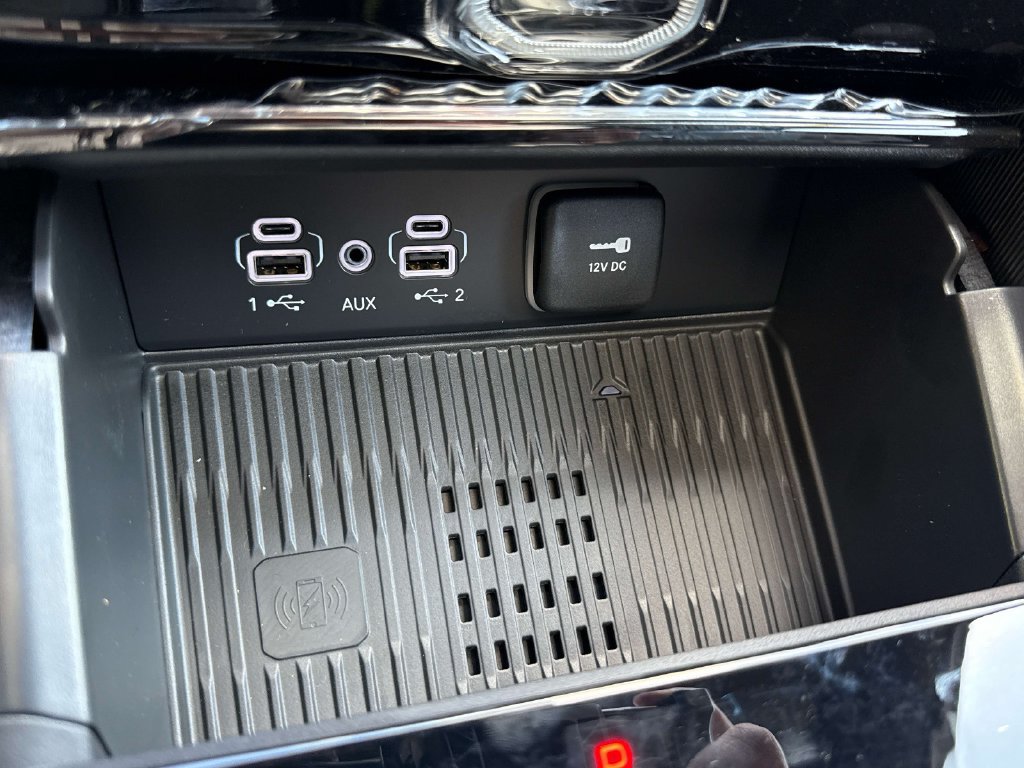 New 2027 Jeep Grand Cherokee Altitude AWD/4WD image 22