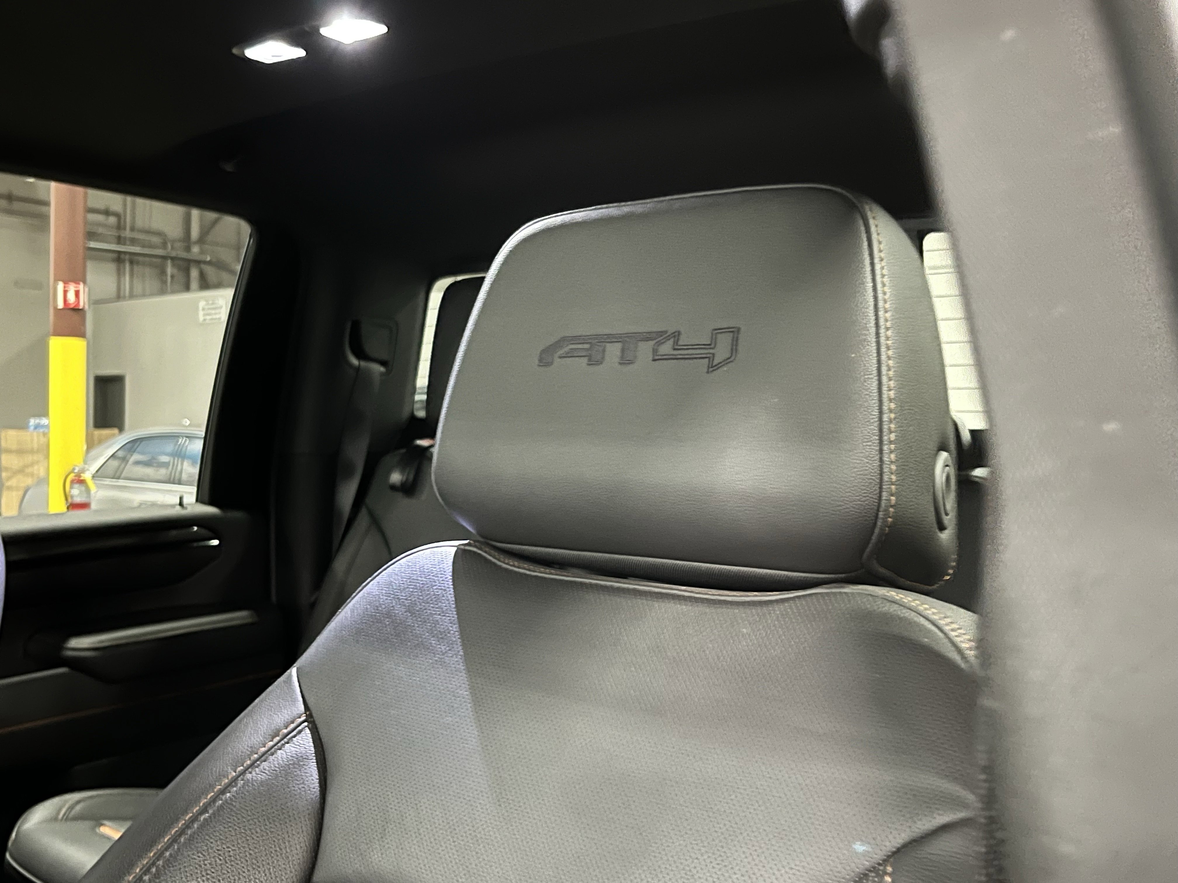 Used 2024 GMC Sierra 3500 AT4 w/ AT4 Premium Plus Package image 20