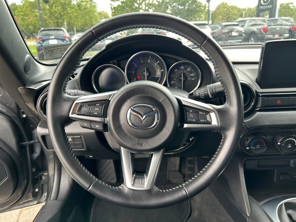 Certified 2023 MAZDA MX-5 Miata Club image 16