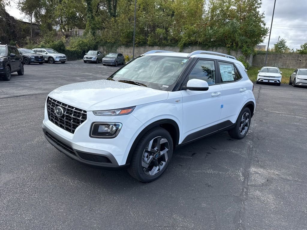 New 2026 Hyundai Venue SEL image 3