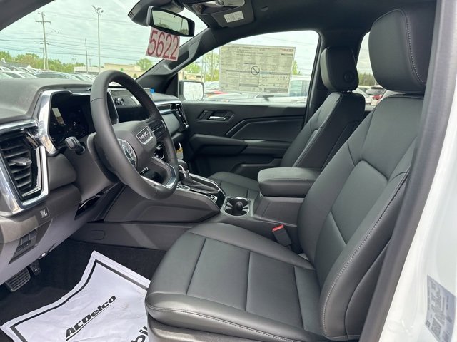 New 2025 GMC Canyon Elevation w/ Convenience Package image 21