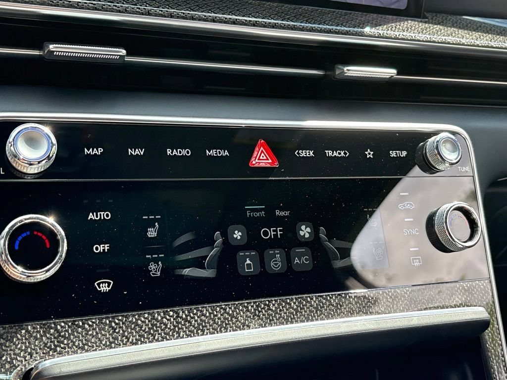 New 2026 Genesis GV80 3.5T e-SC AWD/4WD image 18