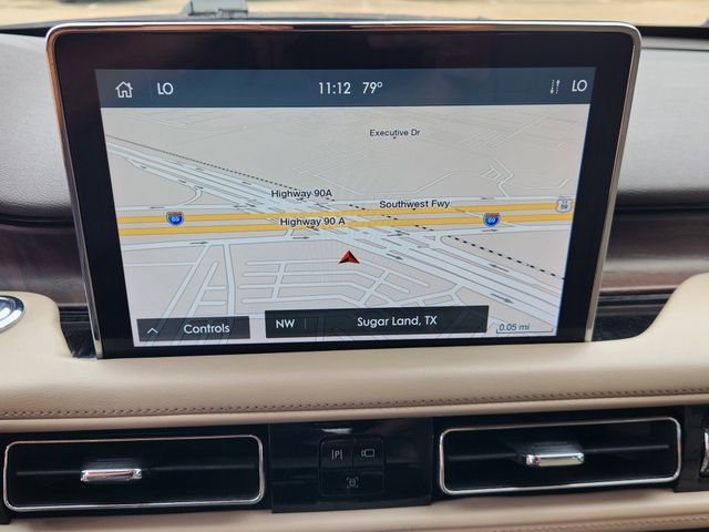 Used 2020 Lincoln Aviator Reserve w/ Equipment Group 201A image 16