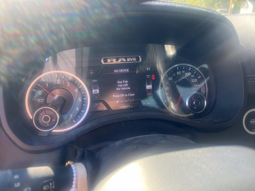Used 2020 RAM 1500 Laramie AWD/4WD image 10