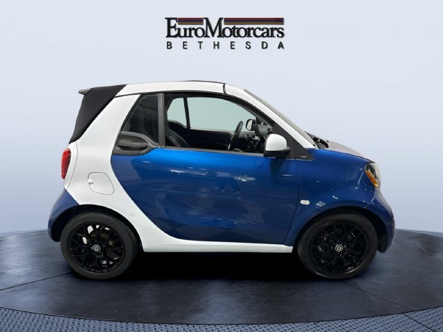 Used 2018 smart fortwo electric drive RWD image 7