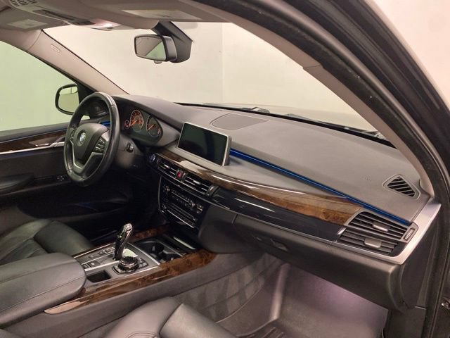 Used 2015 BMW X5 xDrive50i AWD/4WD image 23
