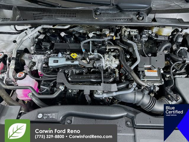 Used 2025 Toyota Prius LE image 31