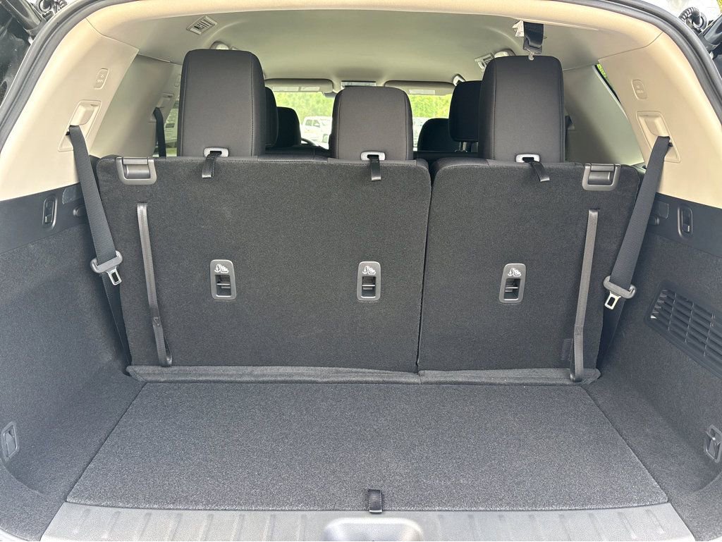 New 2026 Nissan Pathfinder SV FWD image 21