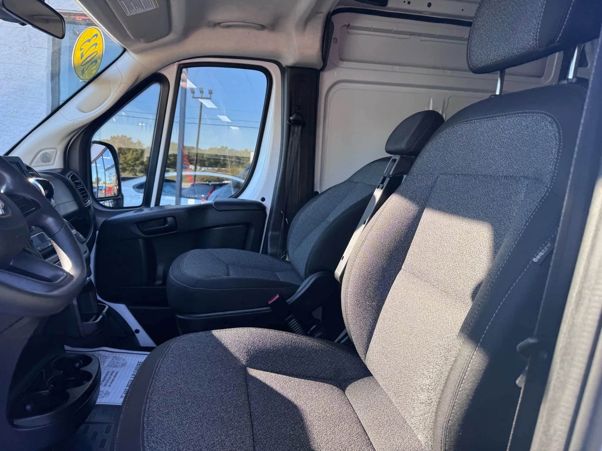 Used 2023 RAM ProMaster 2500 image 10