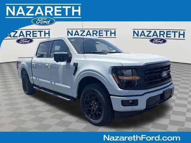 New 2026 Ford F150 XLT w/ Equipment Group 302A MID AWD/4WD 360° Tour