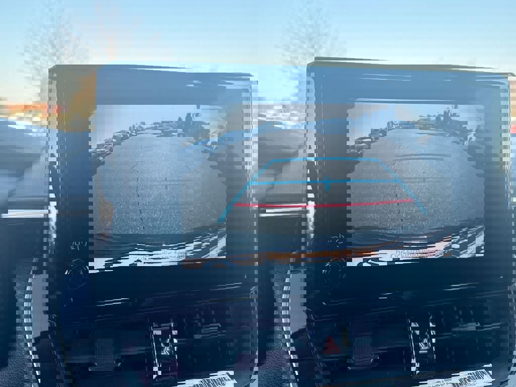 Used 2024 Toyota Corolla LE image 11