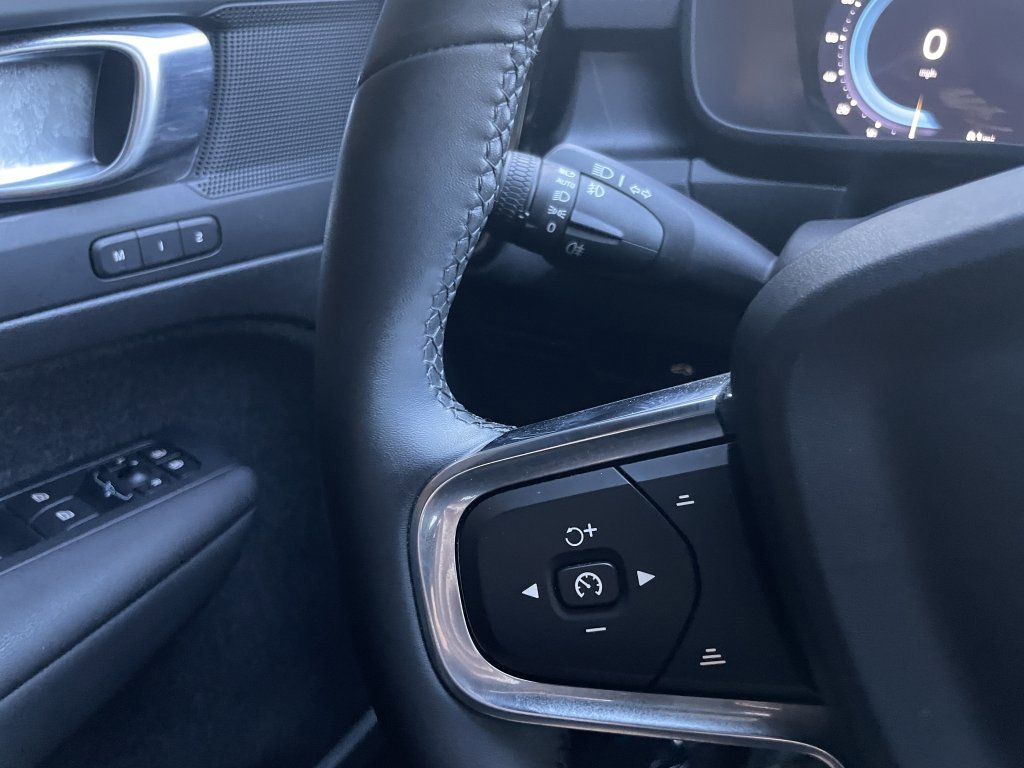 Used 2023 Volvo C40 P8 Recharge Plus w/ Climate Package image 26