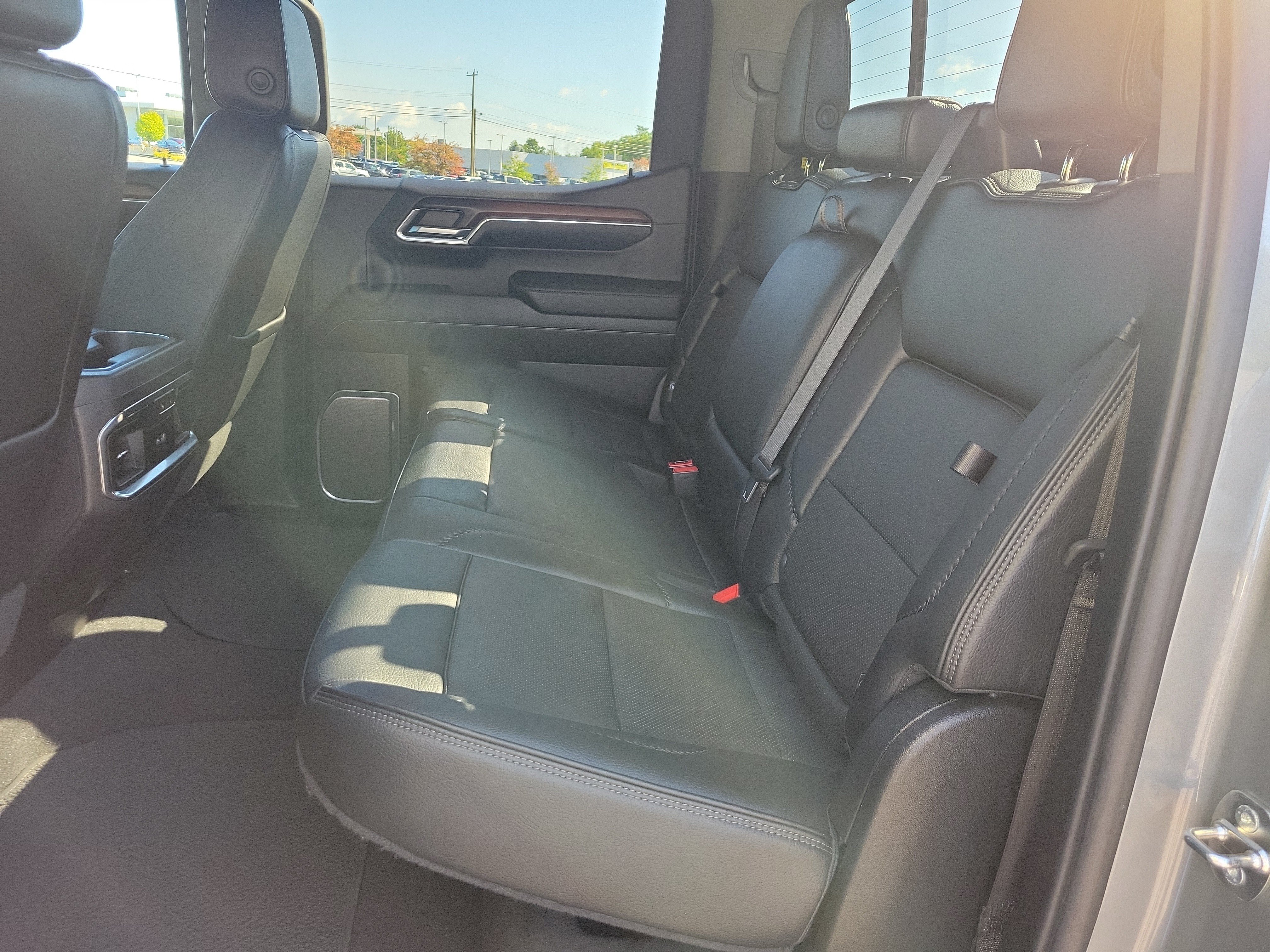 Used 2024 GMC Sierra 1500 Denali AWD/4WD image 16
