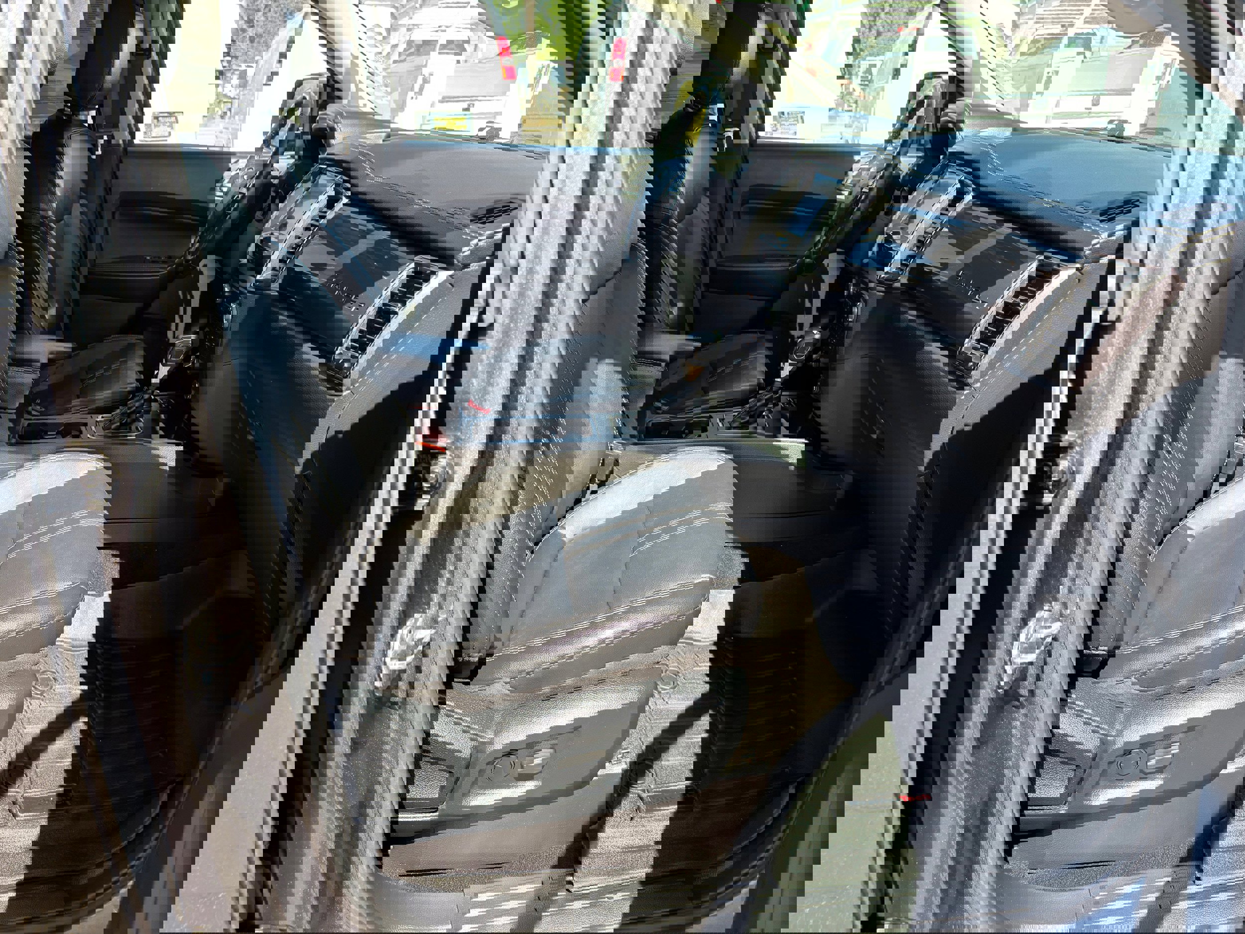 Used 2019 Ford Ranger Lariat w/ Equipment Group 501A Mid image 10