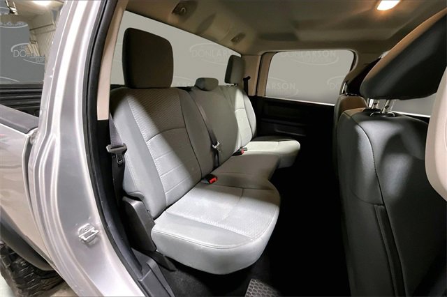 Used 2014 RAM 2500 Tradesman w/ Chrome Appearance Group image 17