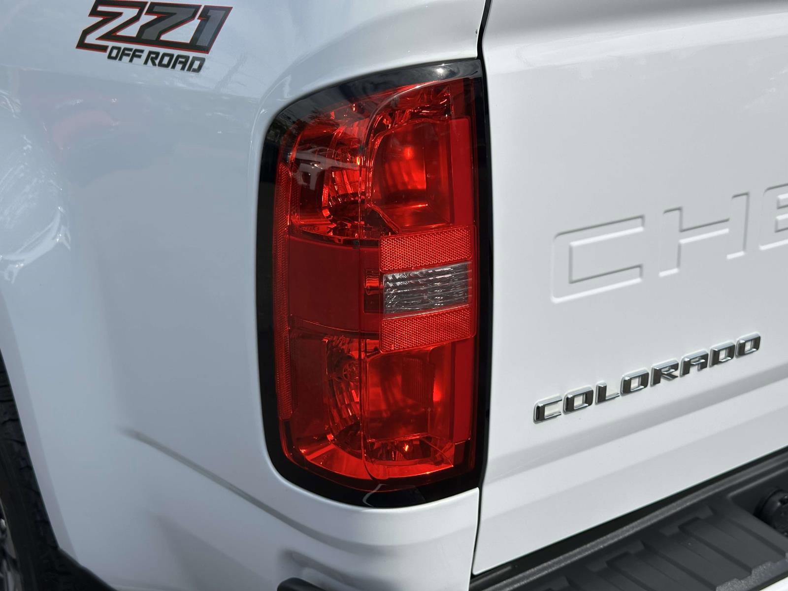 Used 2022 Chevrolet Colorado Z71 image 11