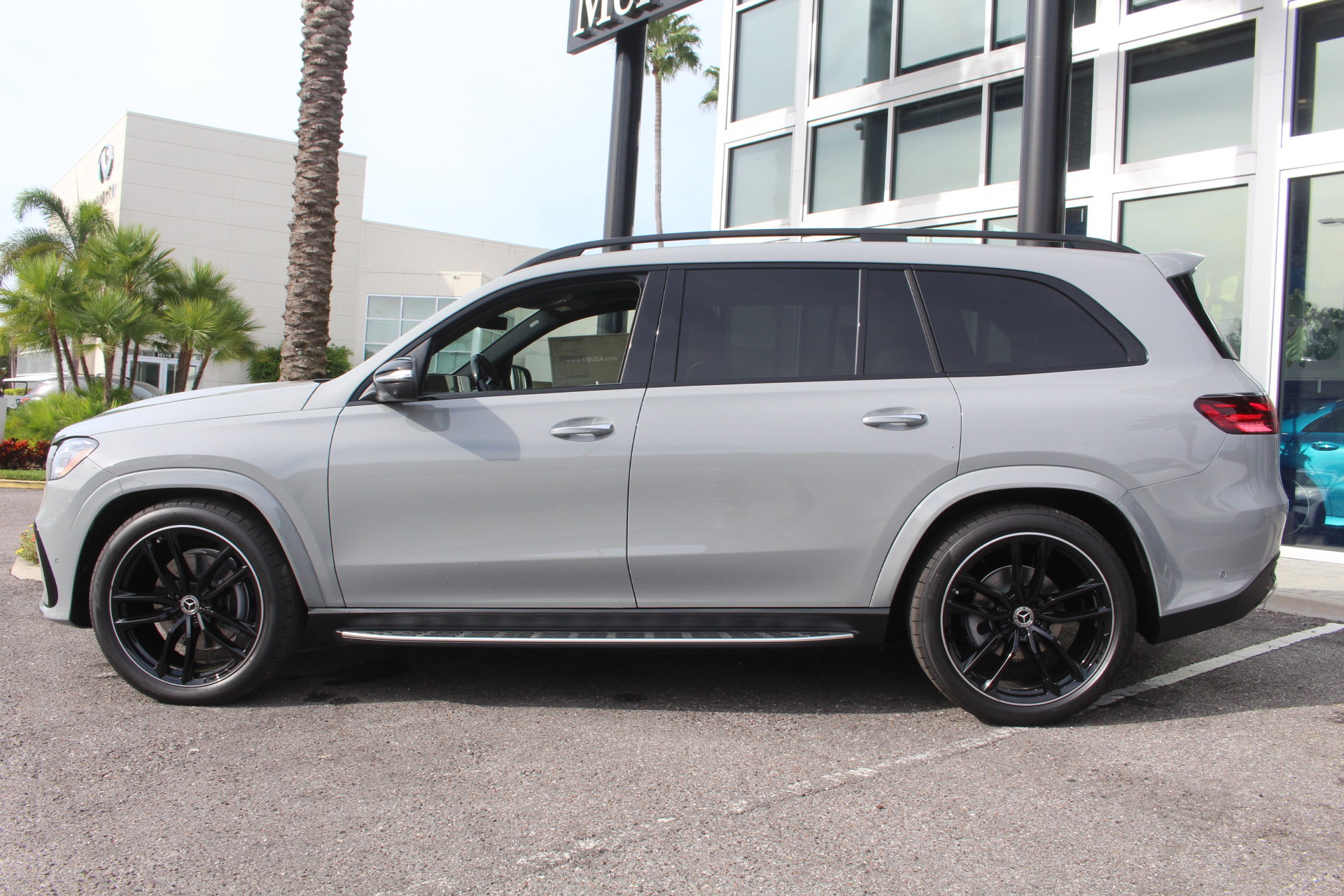 New 2026 Mercedes-Benz GLS 580 4MATIC image 3