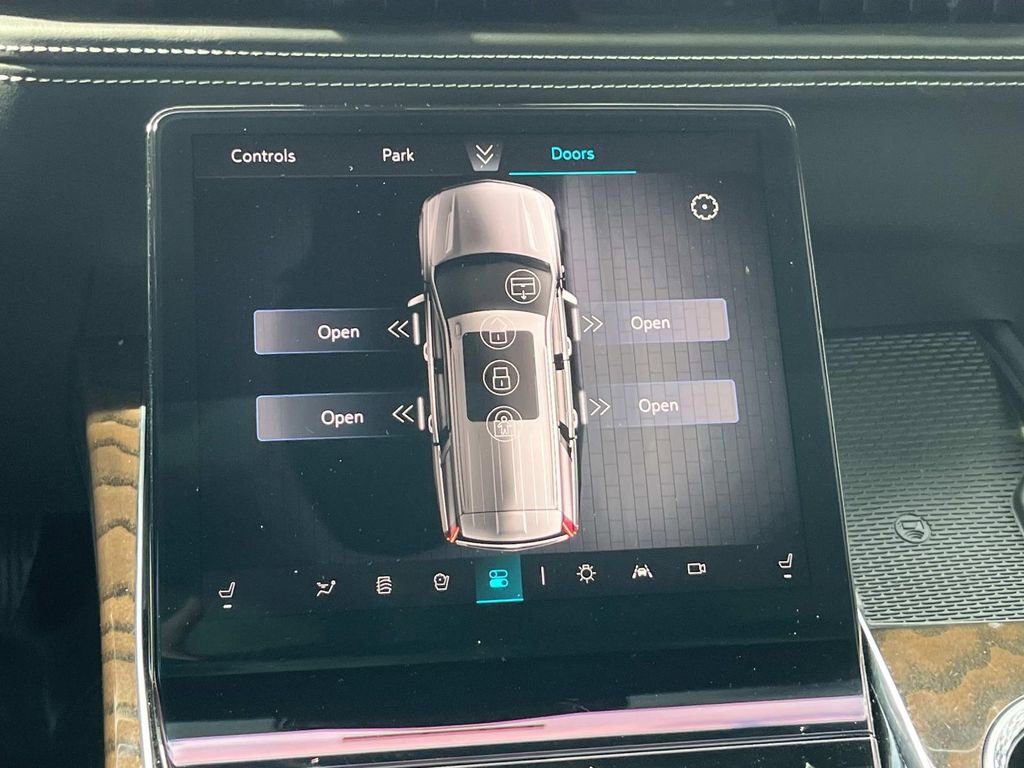 Certified 2025 Cadillac Escalade Sport Platinum image 37