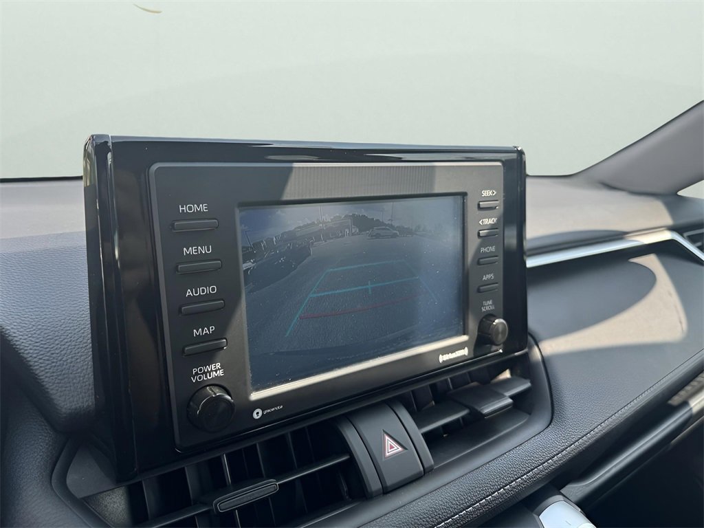 Used 2022 Toyota RAV4 LE image 39