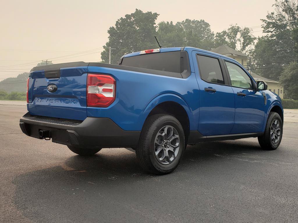 Used 2026 Ford Maverick XLT AWD/4WD image 3