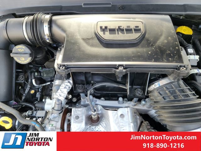 Used 2025 Jeep Compass Trailhawk image 31