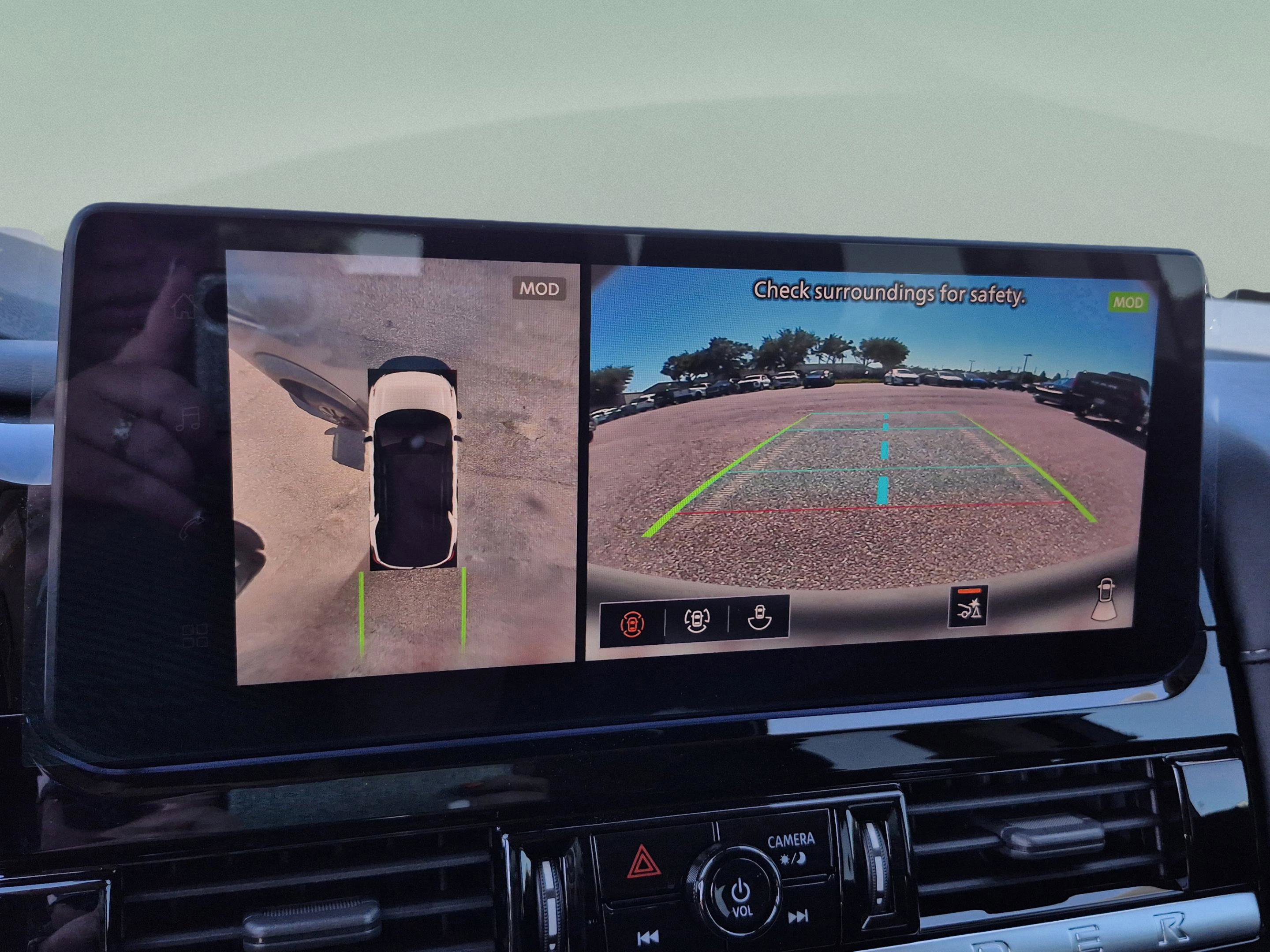 New 2026 Nissan Pathfinder SL FWD image 25