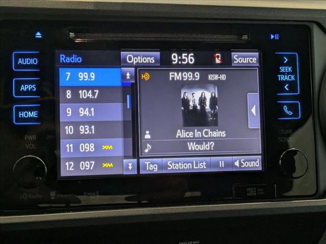 Used 2019 Toyota Tacoma TRD Sport image 13