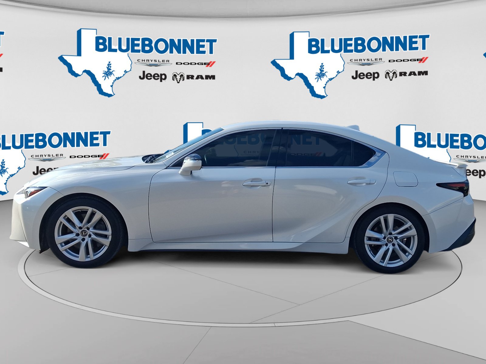 Used 2021 Lexus IS 300 w/ Accessory Package 2 RWD image 8