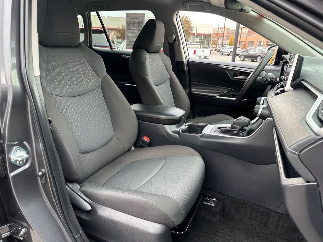Certified 2025 Toyota RAV4 XLE AWD/4WD image 10