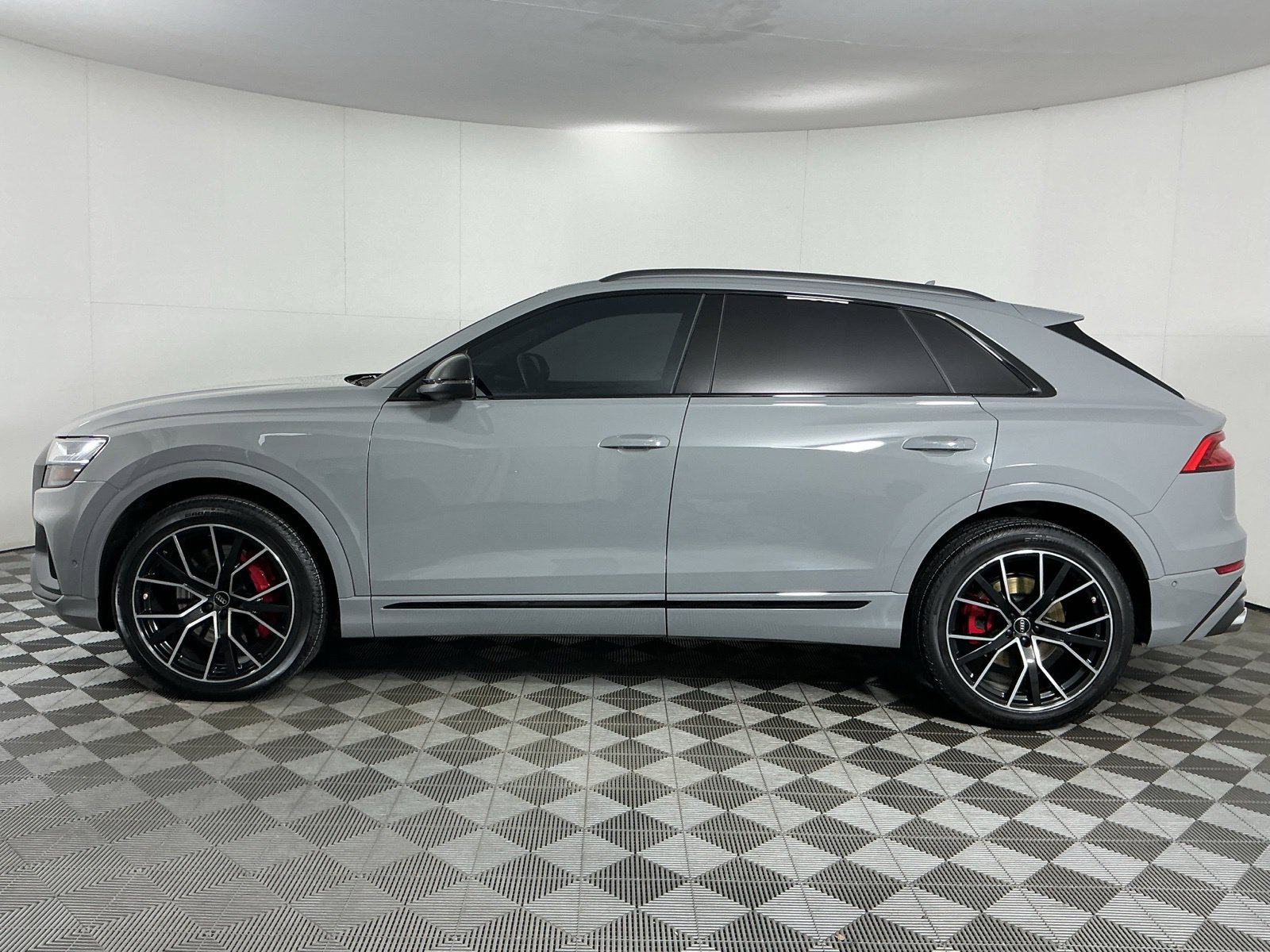 Used 2022 Audi SQ8 Prestige AWD/4WD image 4