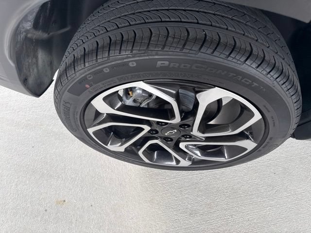 Used 2024 Chevrolet Trax RS FWD image 23