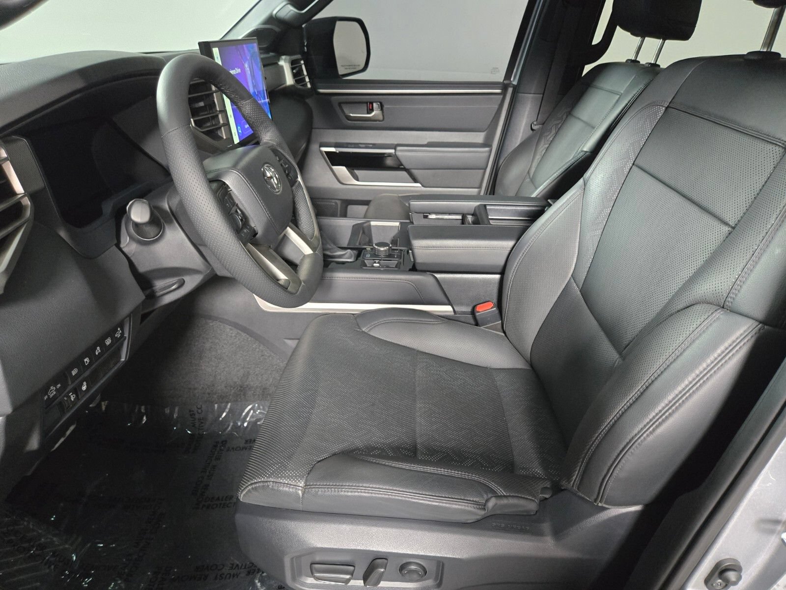 Used 2025 Toyota Tundra Limited w/ TRD Off-Road Package AWD/4WD image 11
