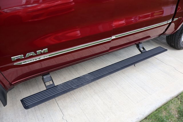 Used 2019 RAM 1500 Limited image 38