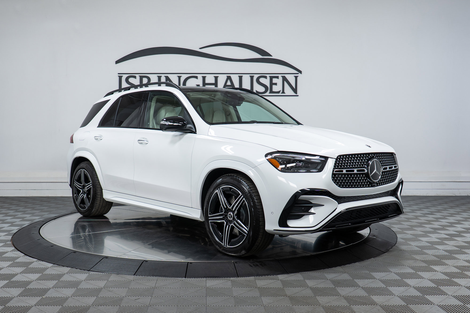 New 2026 Mercedes-Benz GLE 580 4MATIC image 3