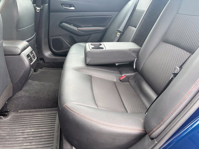 Used 2024 Nissan Altima 2.5 SR AWD/4WD image 11