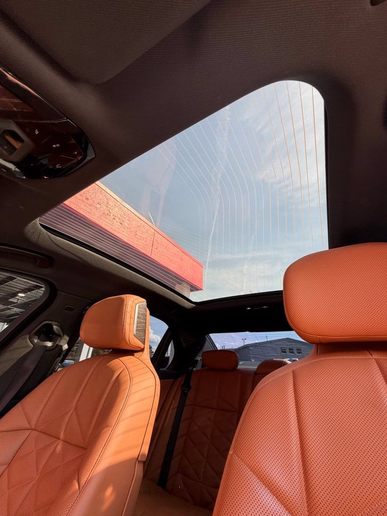 Used 2023 BMW 740i RWD image 24