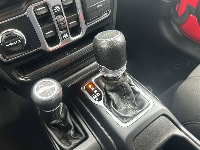 Certified 2023 Jeep Gladiator Sport image 31