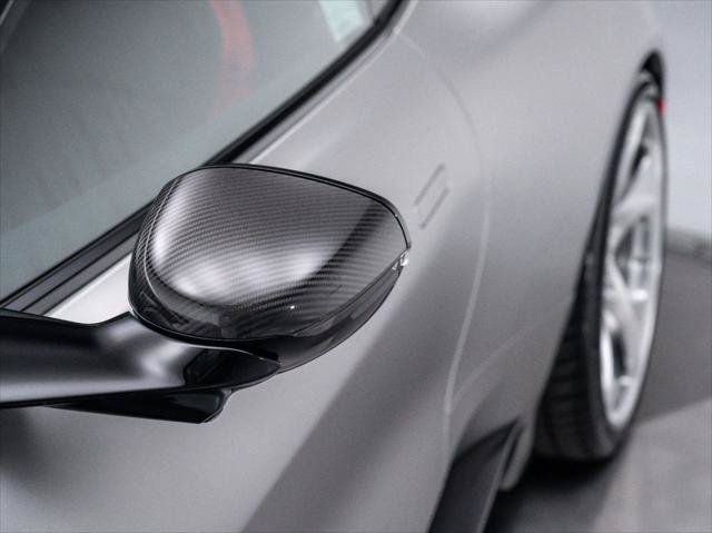 Used 2025 Aston Martin Vanquish RWD image 47