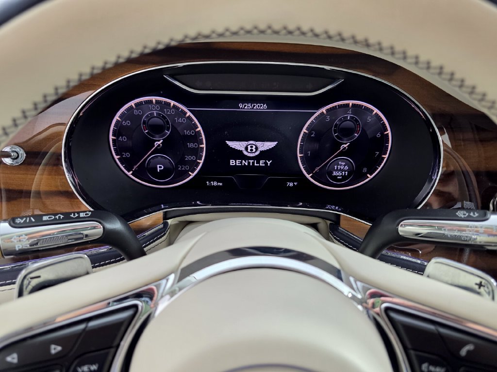 Used 2021 Bentley Flying Spur W12 AWD/4WD image 25