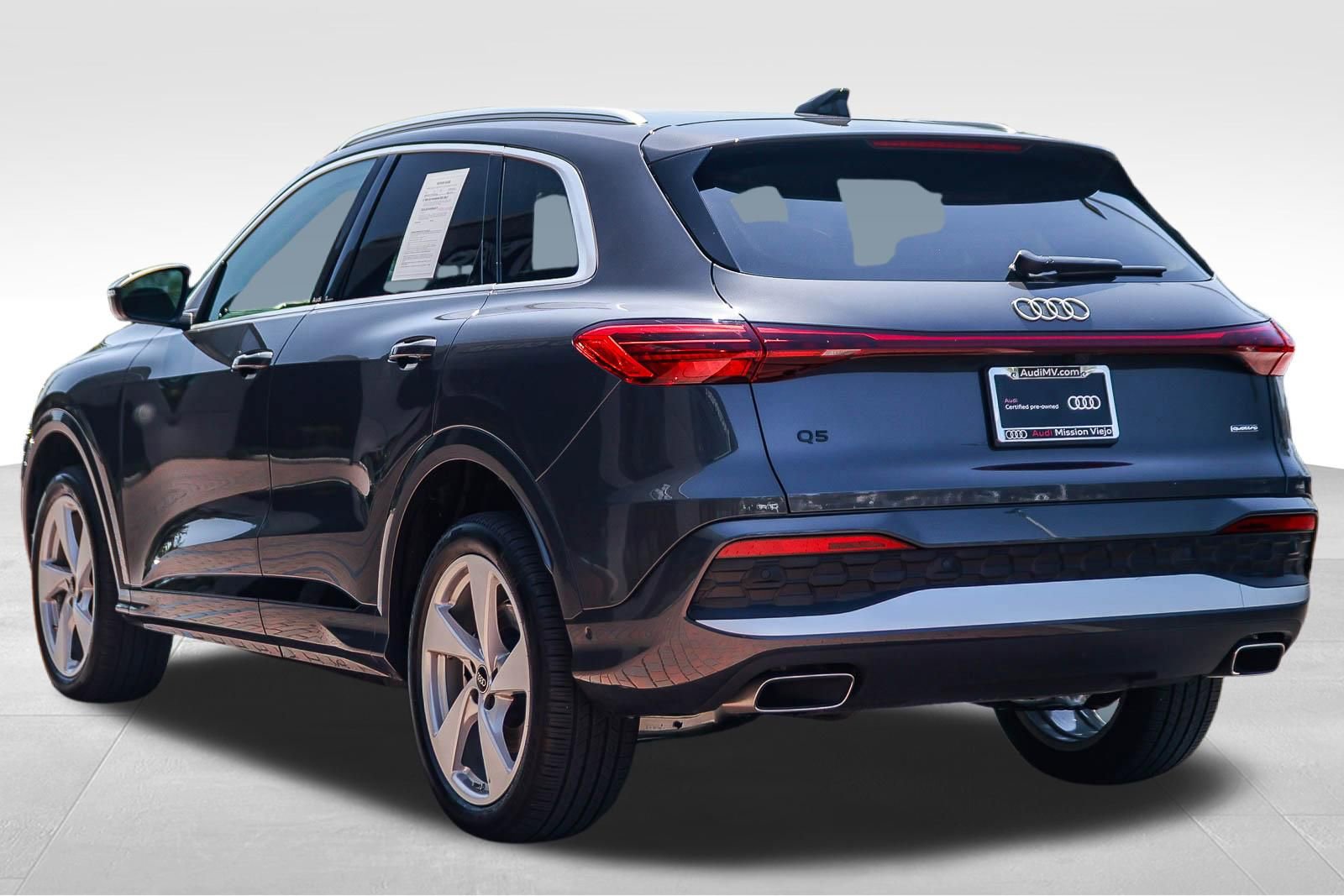 Certified 2025 Audi Q5 Premium Plus w/ Premium Plus image 5