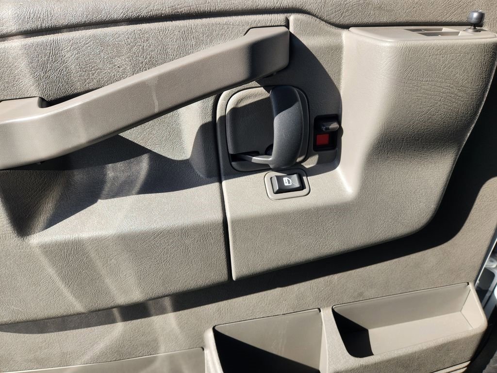 Used 2024 GMC Savana 2500 w/ Driver Convenience Package image 22