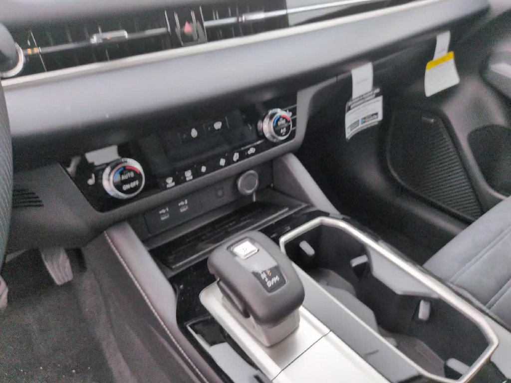 New 2026 Mitsubishi Outlander SE AWD/4WD image 24
