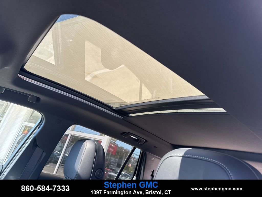 New 2026 GMC Terrain Elevation w/ Elevation Premium Package AWD/4WD image 23