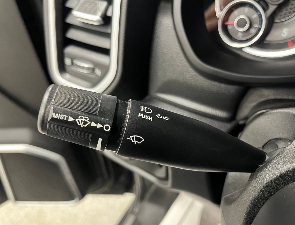 Used 2019 RAM 2500 Laramie AWD/4WD image 32