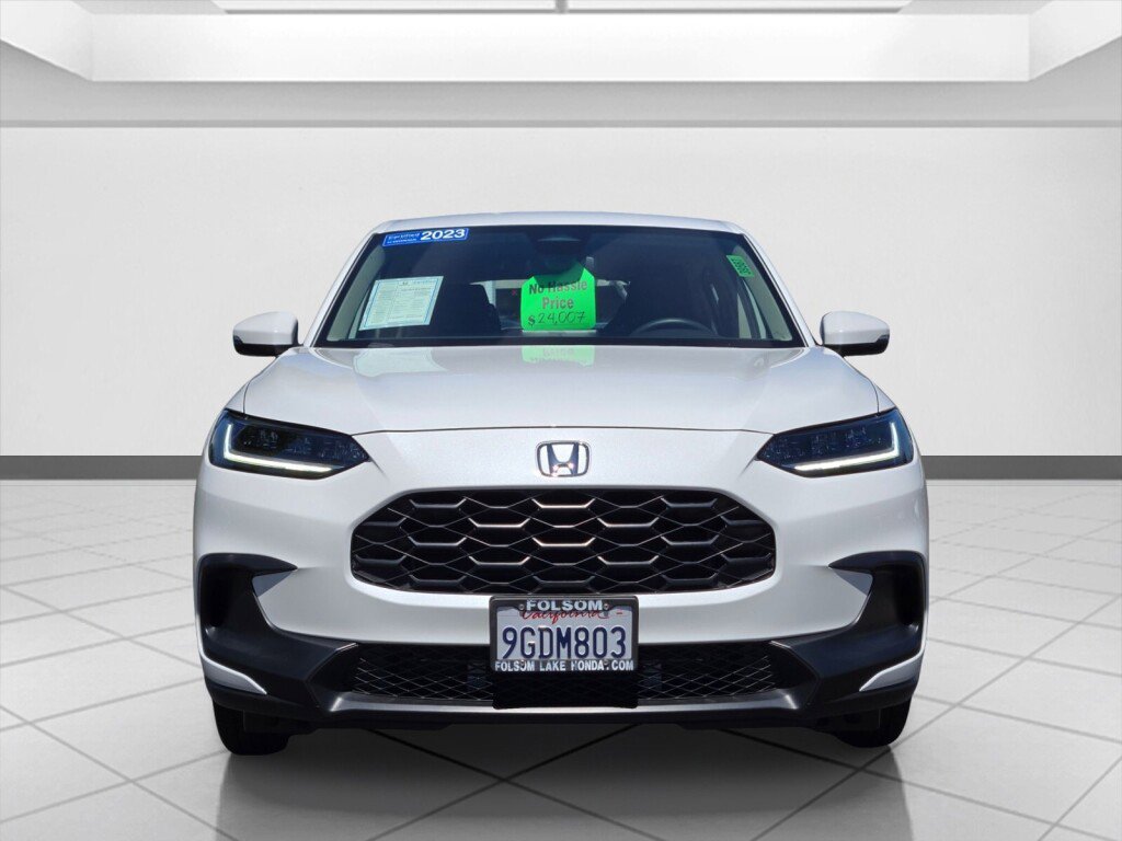 Certified 2023 Honda HR-V LX image 2