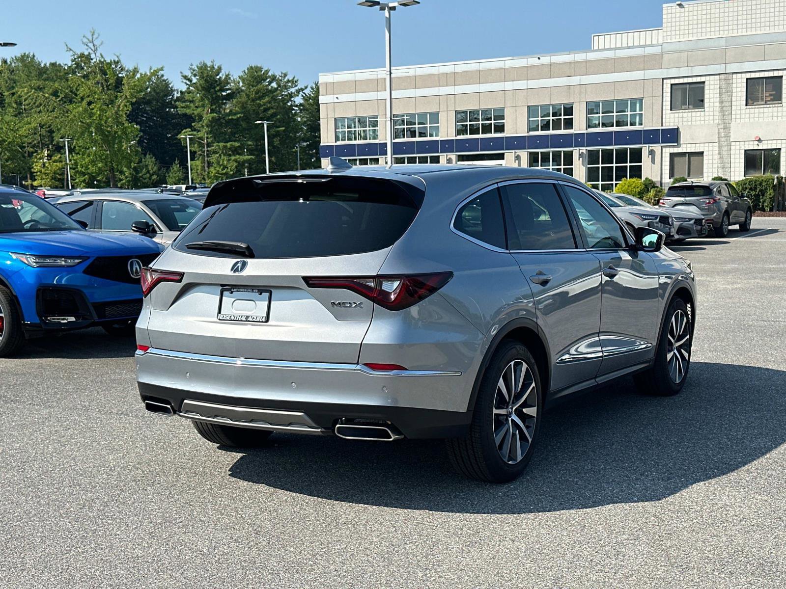 Certified 2025 Acura MDX 3.5L Technology Package image 4