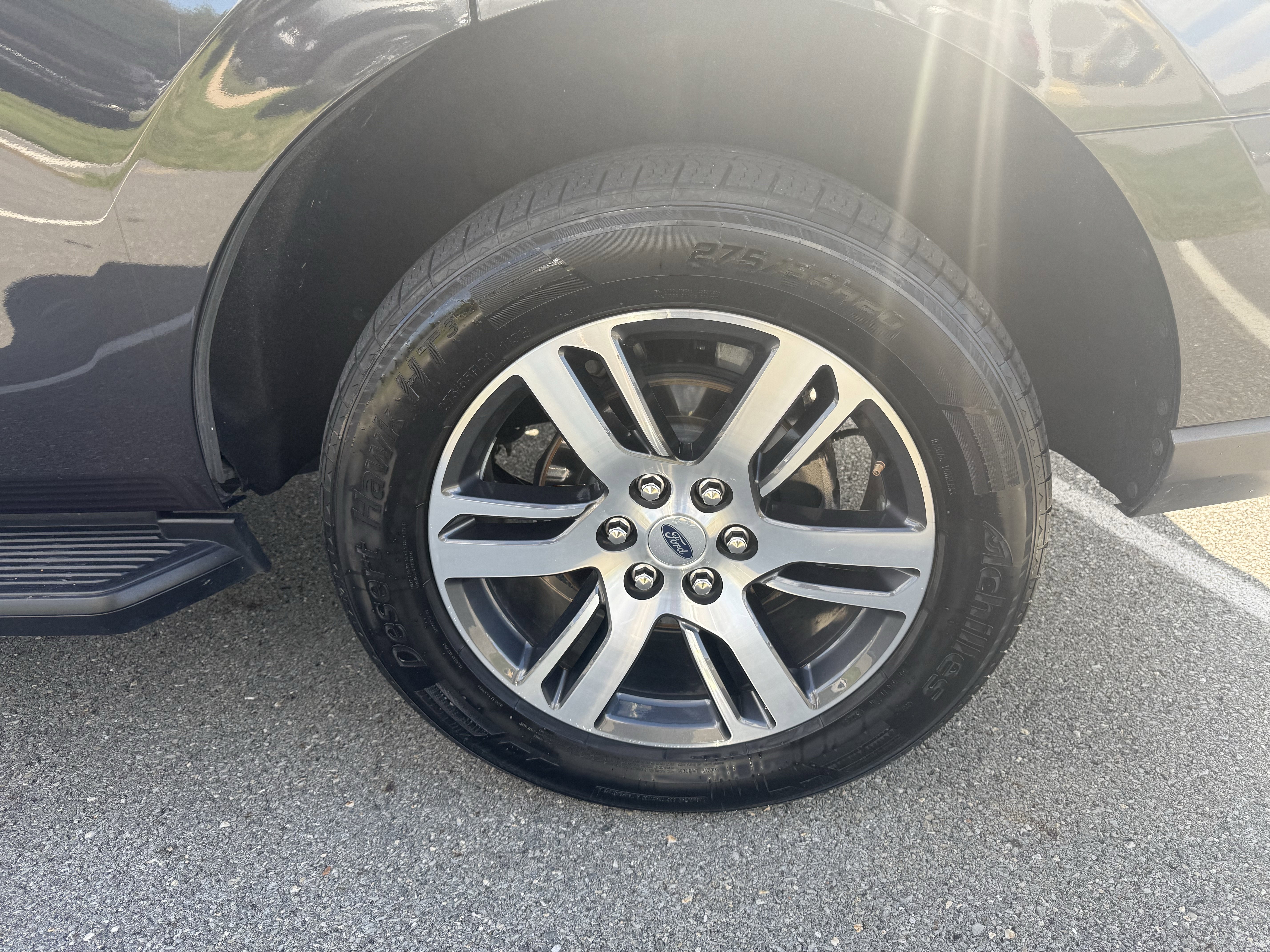 Used 2024 Ford Expedition Limited image 42