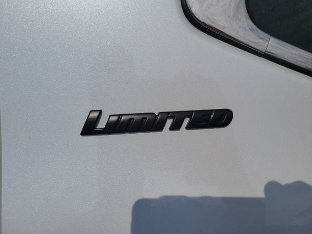 Used 2023 Toyota Tundra Limited w/ TRD Off-Road Package AWD/4WD image 7
