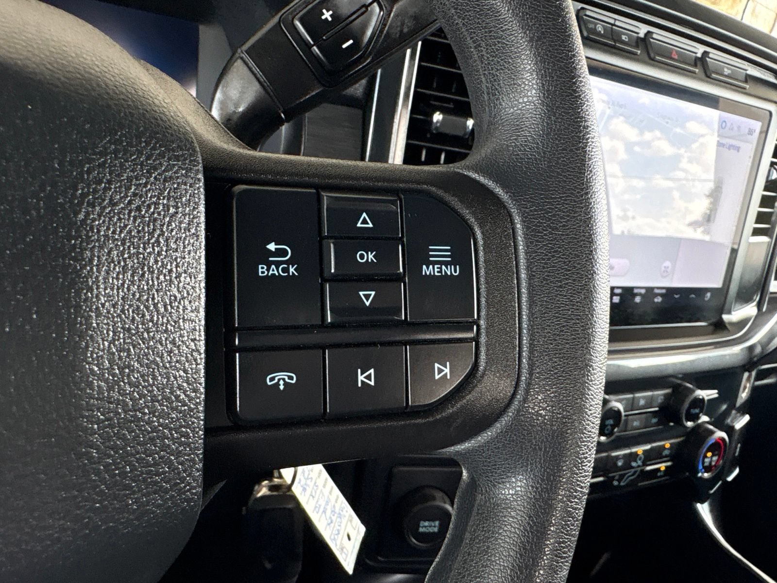 Used 2024 Ford F150 STX RWD image 25
