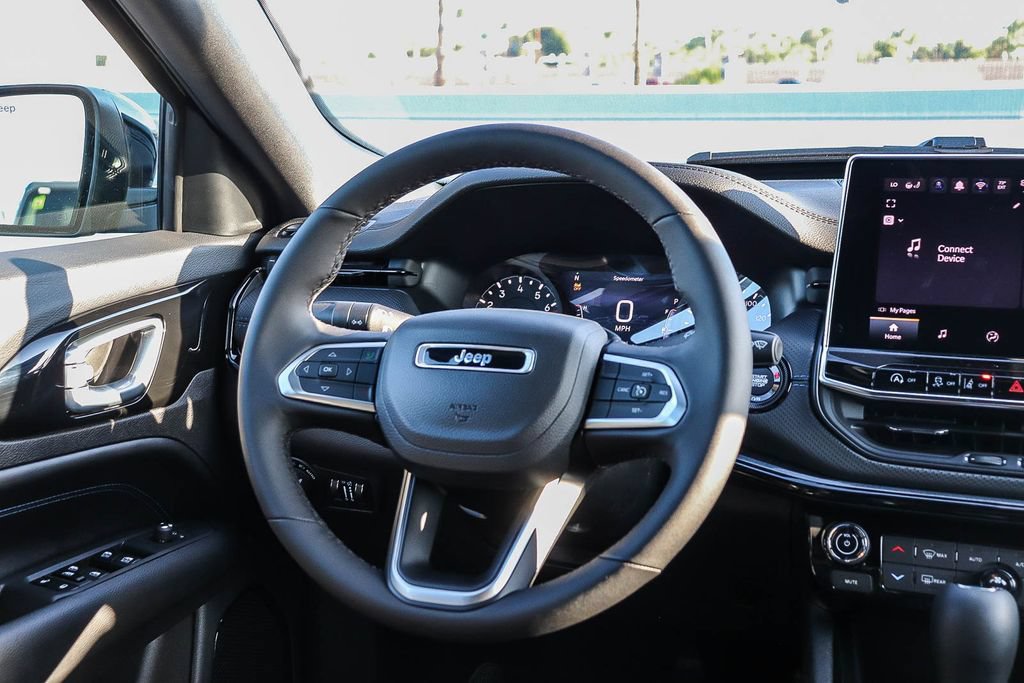 New 2026 Jeep Compass Latitude AWD/4WD image 17